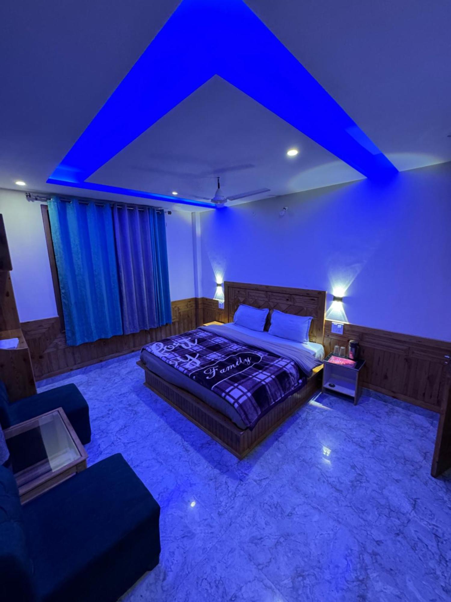 Delight Homestay Kasol Luaran gambar
