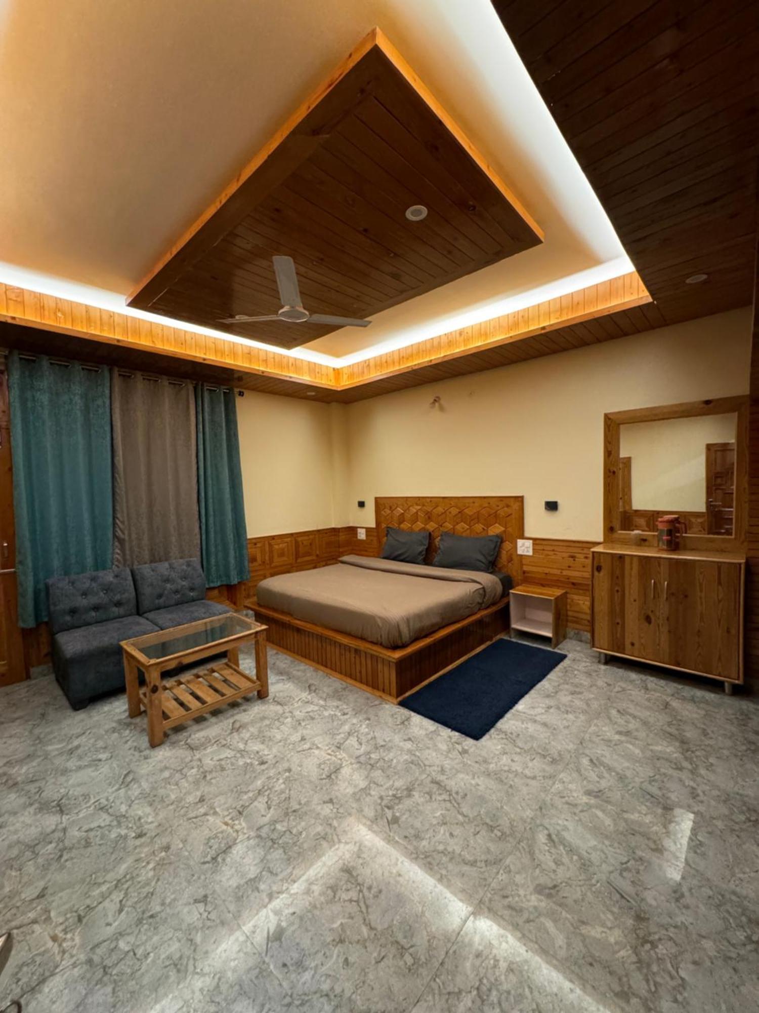 Delight Homestay Kasol Luaran gambar