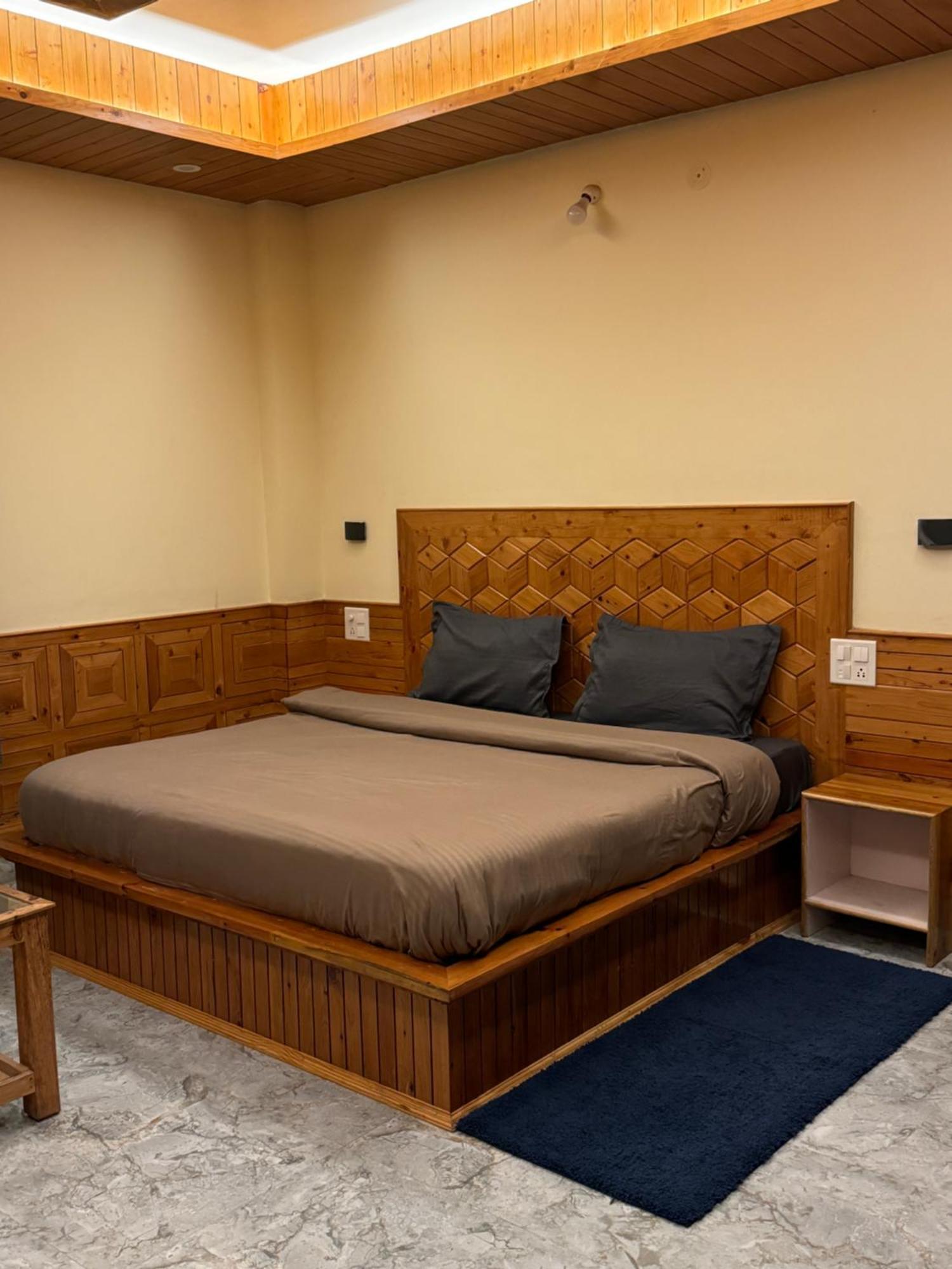 Delight Homestay Kasol Luaran gambar